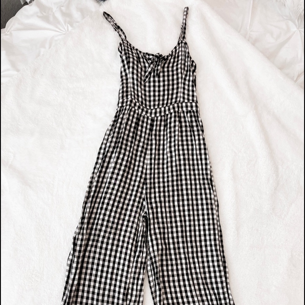 Hollister checkered jumpsuit with sweetheart neckline